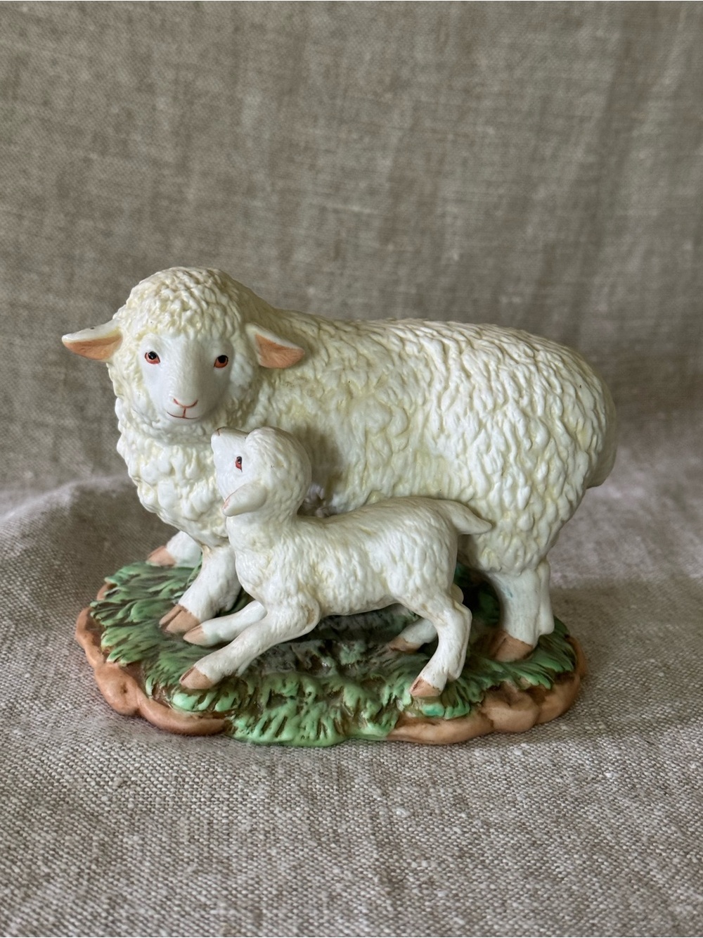 Vintage Homco porcelain sheep with lamb figurine